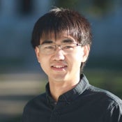 Headshot of Yaowei Li 